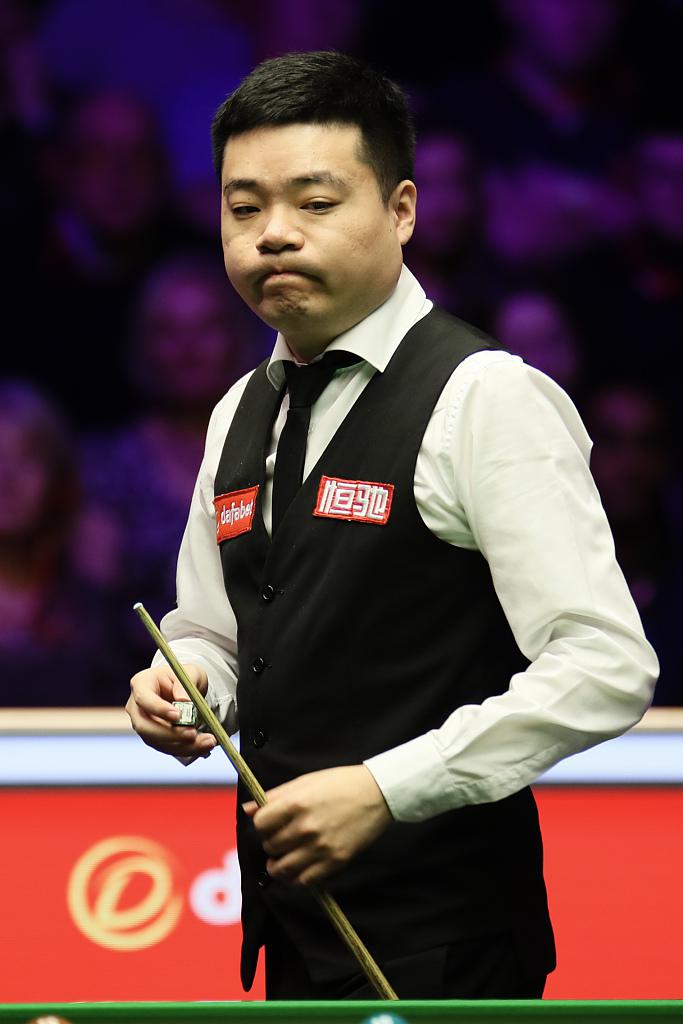 轻人看到那 轻人看到那